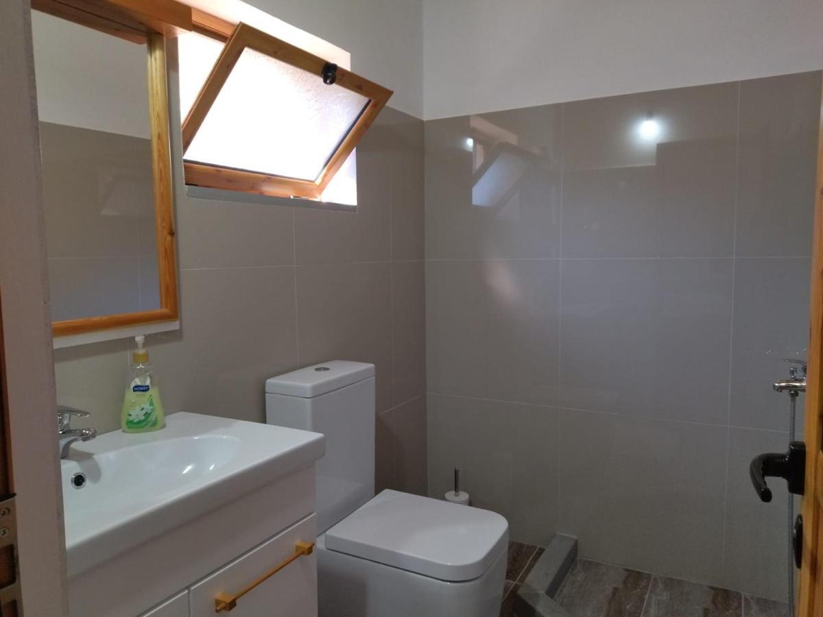 Bujtina Peshtan Guesthouse&Camping Tepelena Kültér fotó