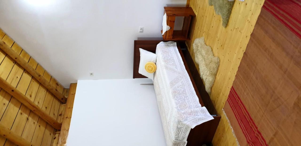 Bujtina Peshtan Guesthouse&Camping Tepelena Kültér fotó