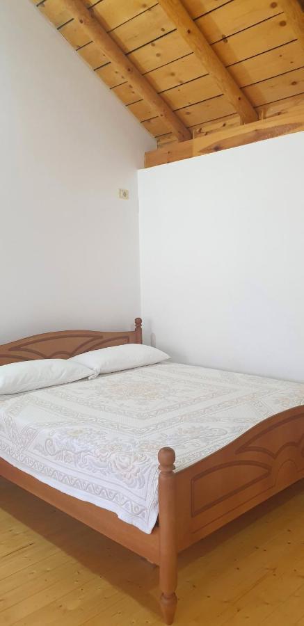 Bujtina Peshtan Guesthouse&Camping Tepelena Kültér fotó