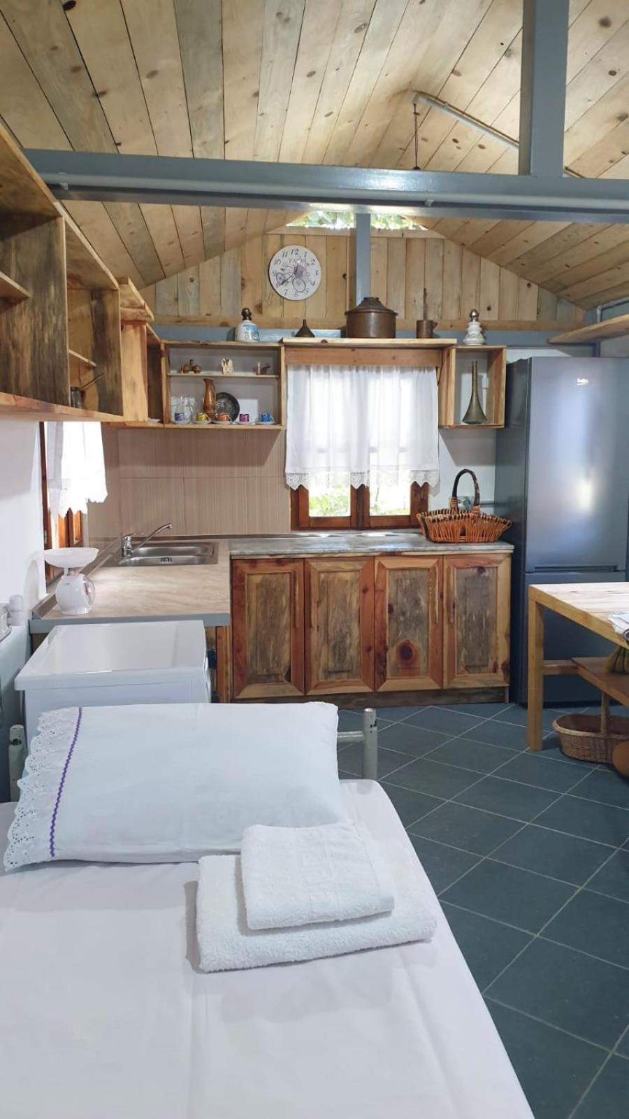 Bujtina Peshtan Guesthouse&Camping Tepelena Kültér fotó