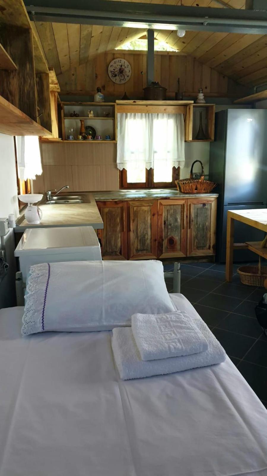 Bujtina Peshtan Guesthouse&Camping Tepelena Kültér fotó